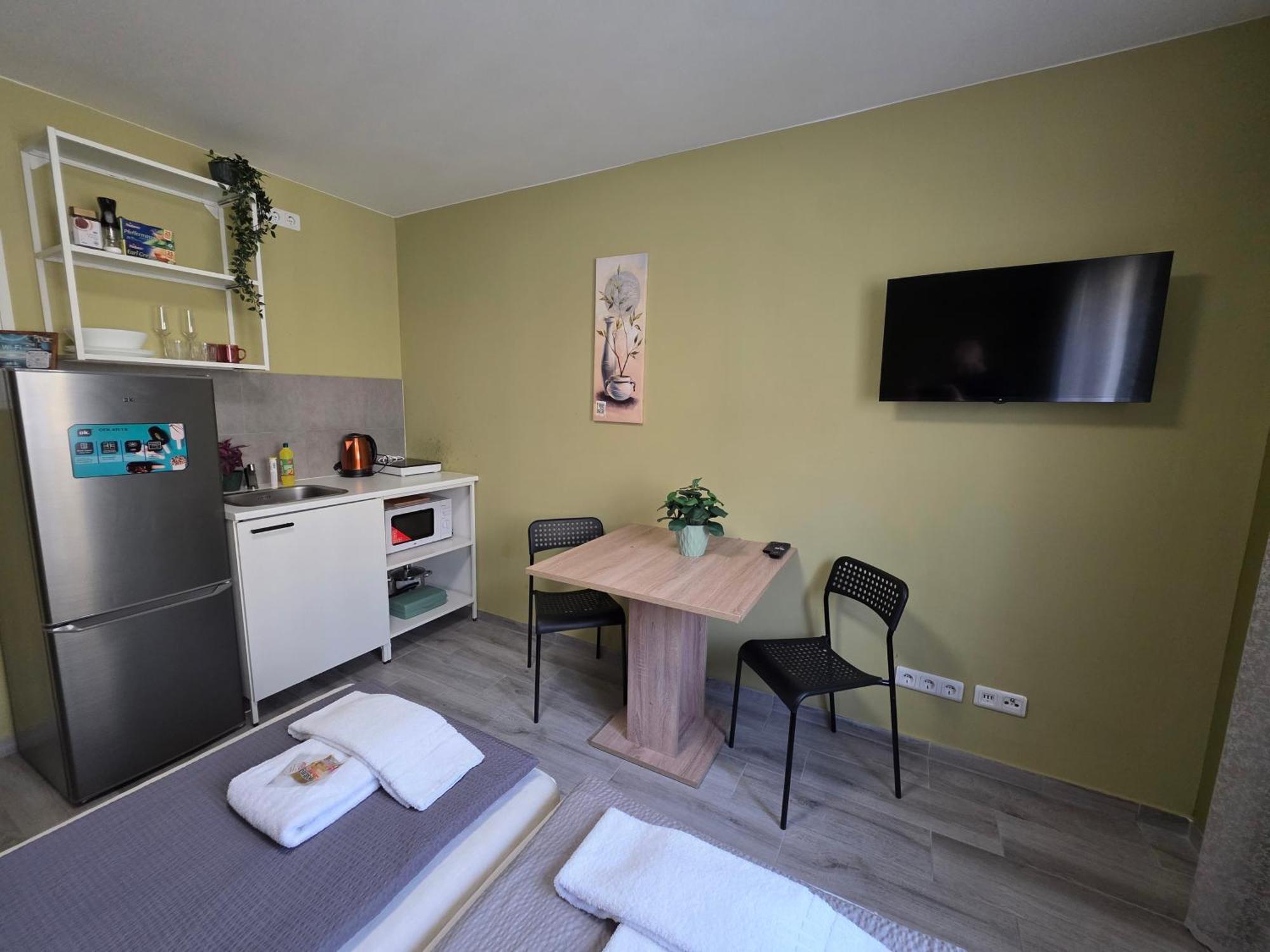 Modern Living Studio Kueche Netflix Inklusive Top Lage Nürnberg Szoba fotó
